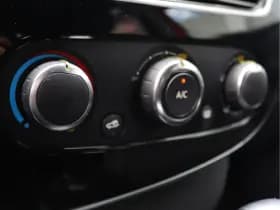 Renault Clio Estate 1.2 TCe | Trekhaak | Navigatie | Parkeersensoren thumbnail 43