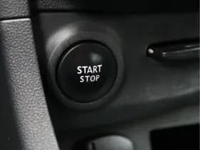 Renault Clio Estate 1.2 TCe | Trekhaak | Navigatie | Parkeersensoren thumbnail 45