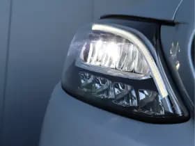 Mercedes-Benz C-Klasse 180 Avantgarde | Parkeercamera | Navigatie | Org. NL thumbnail 8