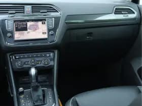 Volkswagen Tiguan 2.0 TSI 4Motion Highline | Head-up | Dynaudio | Trekhaak | ACC thumbnail 25