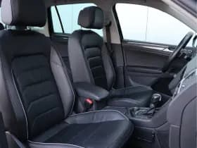 Volkswagen Tiguan 2.0 TSI 4Motion Highline | Head-up | Dynaudio | Trekhaak | ACC thumbnail 26