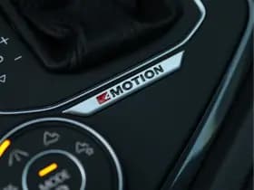 Volkswagen Tiguan 2.0 TSI 4Motion Highline | Head-up | Dynaudio | Trekhaak | ACC thumbnail 86