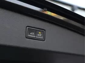 Volkswagen Tiguan 2.0 TSI 4Motion Highline | Head-up | Dynaudio | Trekhaak | ACC thumbnail 94