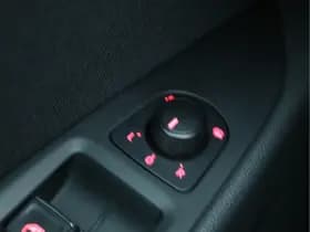 SEAT Leon 2.0 TSI FR Business Intense | Virtual | Trekhaak | Stoelverwarming thumbnail 28