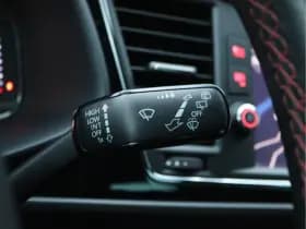 SEAT Leon 2.0 TSI FR Business Intense | Virtual | Trekhaak | Stoelverwarming thumbnail 32