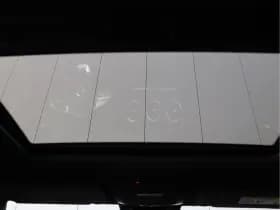 Mercedes-Benz C-Klasse 180 AMG-line | Schuifdak | Sfeerverlichting | Multibeam thumbnail 30