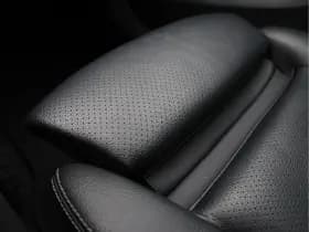 Mercedes-Benz C-Klasse 180 AMG-line | Schuifdak | Sfeerverlichting | Multibeam thumbnail 69