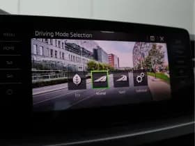 Škoda Kamiq 1.5 TSI ACT Business Edition | Camera | Virtual | Adaptieve Cruise thumbnail 42