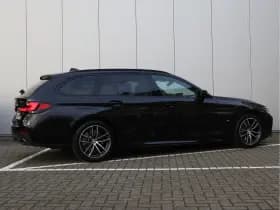 BMW 5 Serie Touring 530e M-sport | Trekhaak | Pano | H&K | Head-up | Org. NL thumbnail 6