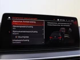 BMW 5 Serie Touring 530e M-sport | Trekhaak | Pano | H&K | Head-up | Org. NL thumbnail 68