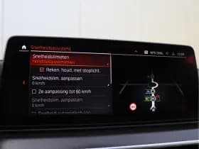 BMW 5 Serie Touring 530e M-sport | Trekhaak | Pano | H&K | Head-up | Org. NL thumbnail 70