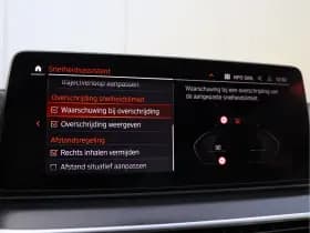 BMW 5 Serie Touring 530e M-sport | Trekhaak | Pano | H&K | Head-up | Org. NL thumbnail 71