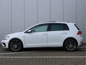 Volkswagen Golf 1.0 TSI Highline R-line | Panoramadak | Camera | Virtual | LED thumbnail 20