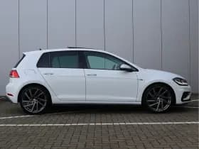 Volkswagen Golf 1.0 TSI Highline R-line | Panoramadak | Camera | Virtual | LED thumbnail 21