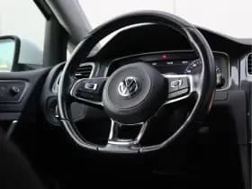 Volkswagen Golf 1.0 TSI Highline R-line | Panoramadak | Camera | Virtual | LED thumbnail 23