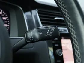 Volkswagen Golf 1.0 TSI Highline R-line | Panoramadak | Camera | Virtual | LED thumbnail 36