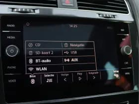 Volkswagen Golf 1.0 TSI Highline R-line | Panoramadak | Camera | Virtual | LED thumbnail 46