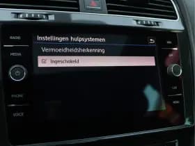 Volkswagen Golf 1.0 TSI Highline R-line | Panoramadak | Camera | Virtual | LED thumbnail 48