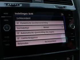 Volkswagen Golf 1.0 TSI Highline R-line | Panoramadak | Camera | Virtual | LED thumbnail 49