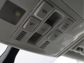 Volkswagen Golf 1.0 TSI Highline R-line | Panoramadak | Camera | Virtual | LED thumbnail 61