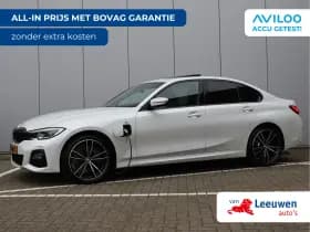 BMW 3-serie 330e M-sport | Schuifdak | Leder | Laser | 88,6% SOH | Org. NL