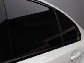 BMW 3-serie 330e M-sport | Schuifdak | Leder | Laser | 88,6% SOH | Org. NL thumbnail 19