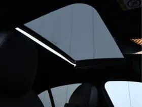 BMW 3-serie 330e M-sport | Schuifdak | Leder | Laser | 88,6% SOH | Org. NL thumbnail 34