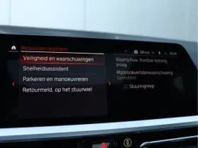 BMW 3-serie 330e M-sport | Schuifdak | Leder | Laser | 88,6% SOH | Org. NL thumbnail 51