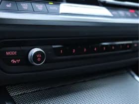 BMW 3-serie 330e M-sport | Schuifdak | Leder | Laser | 88,6% SOH | Org. NL thumbnail 64