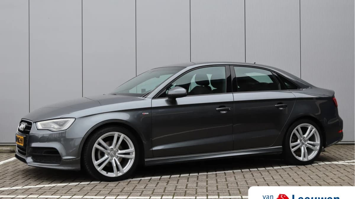 Audi A3 — foto 1