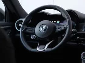 Alfa Romeo Tonale 1.3T PHEV Ti 280pk | Camera | Navigatie | Keyless | ACC thumbnail 22