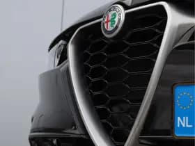 Alfa Romeo Tonale 1.3T PHEV Ti 280pk | Camera | Navigatie | Keyless | ACC thumbnail 9