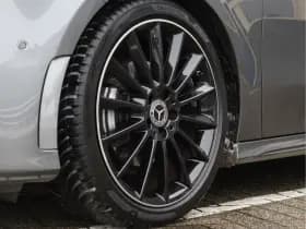 Mercedes-Benz A-Klasse 180 AMG-Line | Sfeerverlichting | Widescreen thumbnail 11