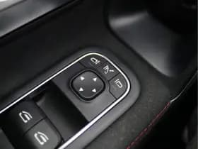 Mercedes-Benz A-Klasse 180 AMG-Line | Sfeerverlichting | Widescreen thumbnail 26