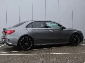 Mercedes-Benz A-Klasse 180 AMG-Line | Sfeerverlichting | Widescreen thumbnail 5