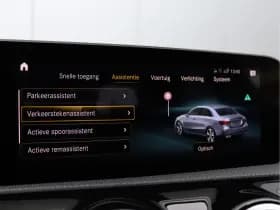 Mercedes-Benz A-Klasse 180 AMG-Line | Sfeerverlichting | Widescreen thumbnail 49