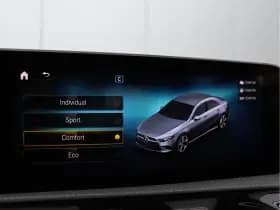 Mercedes-Benz A-Klasse 180 AMG-Line | Sfeerverlichting | Widescreen thumbnail 51