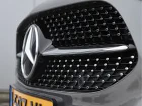 Mercedes-Benz A-Klasse 180 AMG-Line | Sfeerverlichting | Widescreen thumbnail 10