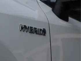 Toyota Corolla 1.8 Hybrid Style | Stoelverwarming | Camera | Navigatie | Org. NL thumbnail 11