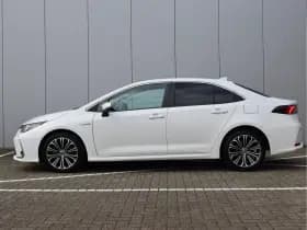 Toyota Corolla 1.8 Hybrid Style | Stoelverwarming | Camera | Navigatie | Org. NL thumbnail 16