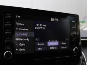 Toyota Corolla 1.8 Hybrid Style | Stoelverwarming | Camera | Navigatie | Org. NL thumbnail 42