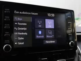 Toyota Corolla 1.8 Hybrid Style | Stoelverwarming | Camera | Navigatie | Org. NL thumbnail 43