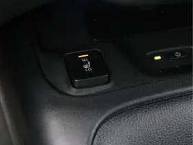 Toyota Corolla 1.8 Hybrid Style | Stoelverwarming | Camera | Navigatie | Org. NL thumbnail 48