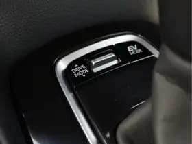 Toyota Corolla 1.8 Hybrid Style | Stoelverwarming | Camera | Navigatie | Org. NL thumbnail 50