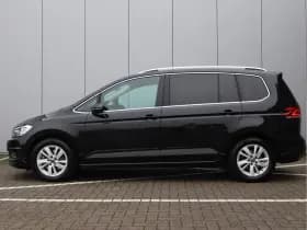 Volkswagen Touran 1.5 TSI Highline 7-zits | Panoramadak | Virtual | Keyless | ACC thumbnail 19