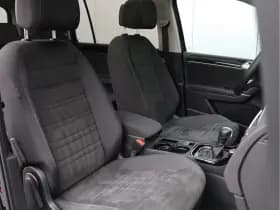 Volkswagen Touran 1.5 TSI Highline 7-zits | Panoramadak | Virtual | Keyless | ACC thumbnail 24