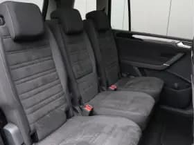 Volkswagen Touran 1.5 TSI Highline 7-zits | Panoramadak | Virtual | Keyless | ACC thumbnail 25