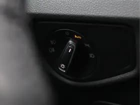 Volkswagen Touran 1.5 TSI Highline 7-zits | Panoramadak | Virtual | Keyless | ACC thumbnail 39