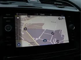 Volkswagen Touran 1.5 TSI Highline 7-zits | Panoramadak | Virtual | Keyless | ACC thumbnail 53