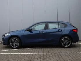 BMW 1-serie 118i Business Edition | Sportline | Navigatie | Sportstoelen | Org. NL thumbnail 14